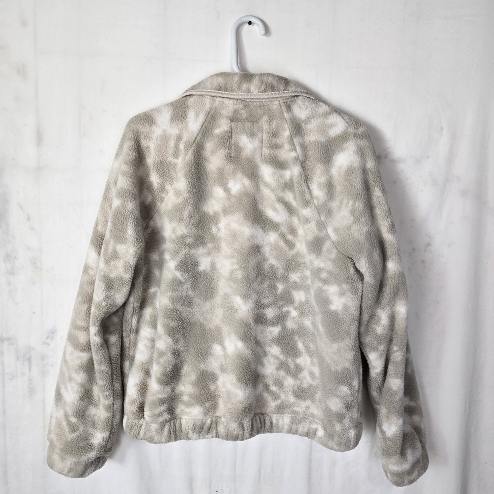 Abercrombie & Fitch Snap Up Fleece Quilted Jacket Camo - Picture 2 of 7